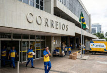 Correios fecham agências e ampliam reestruturação