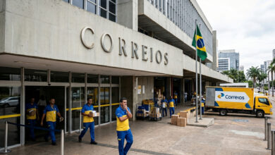 Correios fecham agências e ampliam reestruturação