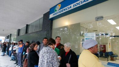 INSS muda fila e prioriza pedidos recentes; entenda