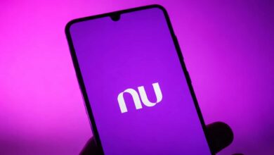 Nubank alerta clientes com débitos pendentes
