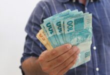 Salário de R$ 1.874: veja quem pode receber